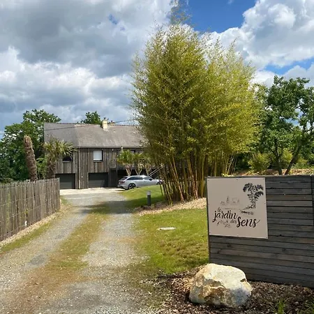Le Jardin Des Sens Holiday home Chasne-sur-Illet